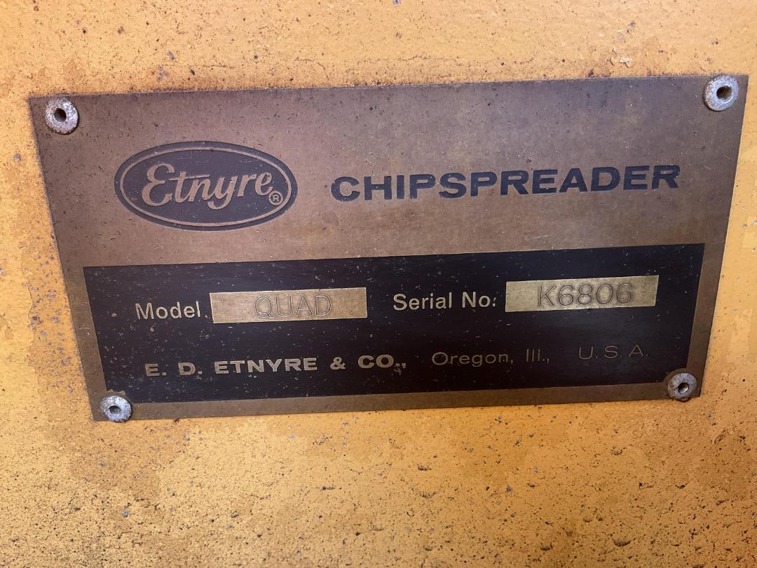 Photo '24' of Mobile Machine ETNYRE QUAD CHIP Other Machine Photo '24' of Mobile Machine ETNYRE QUAD CHIP Other Machine