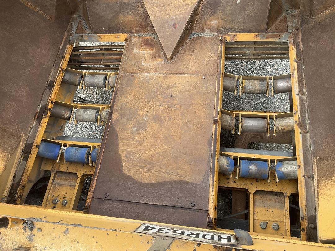 Photo '17' of Mobile Machine ETNYRE QUAD CHIP Other Machine Photo '17' of Mobile Machine ETNYRE QUAD CHIP Other Machine