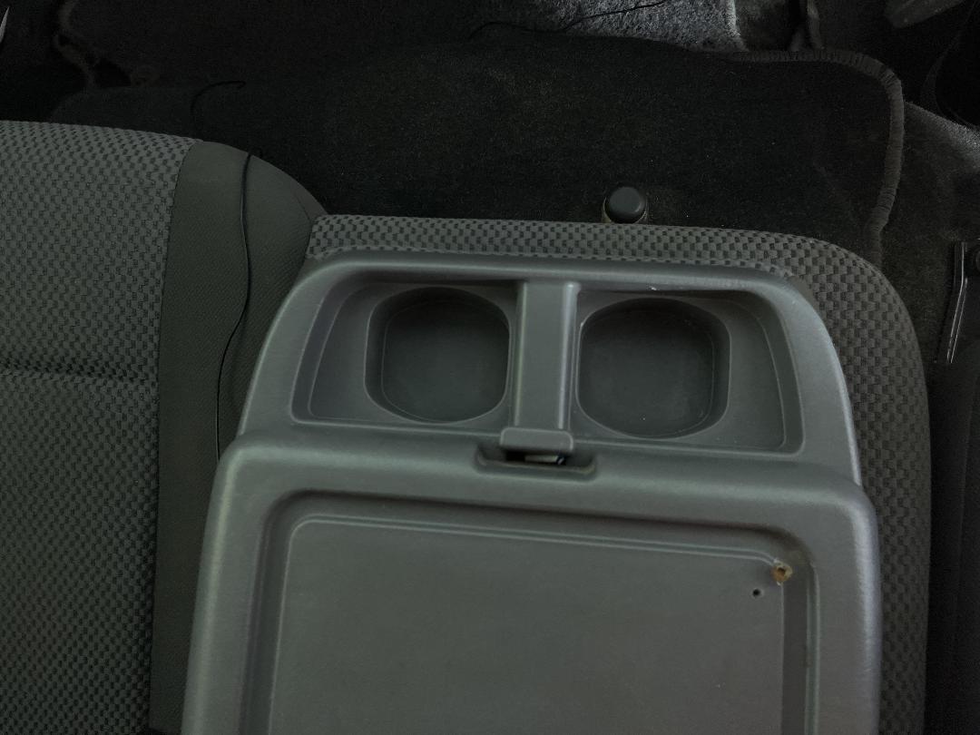 Photo '23' of Nissan Caravan