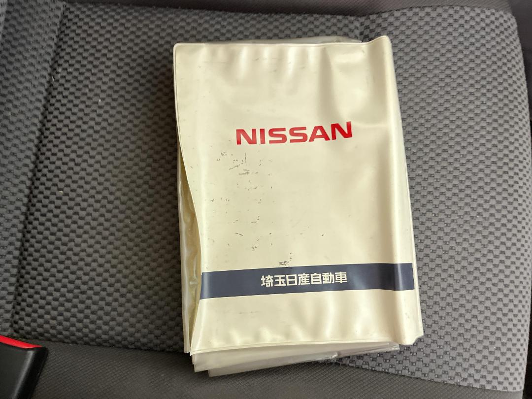 Photo '24' of Nissan Caravan