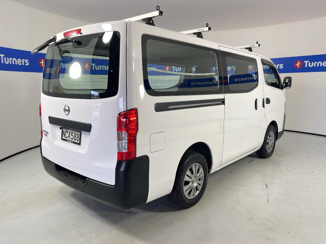 Photo '7' of Nissan Caravan Photo '7' of Nissan Caravan