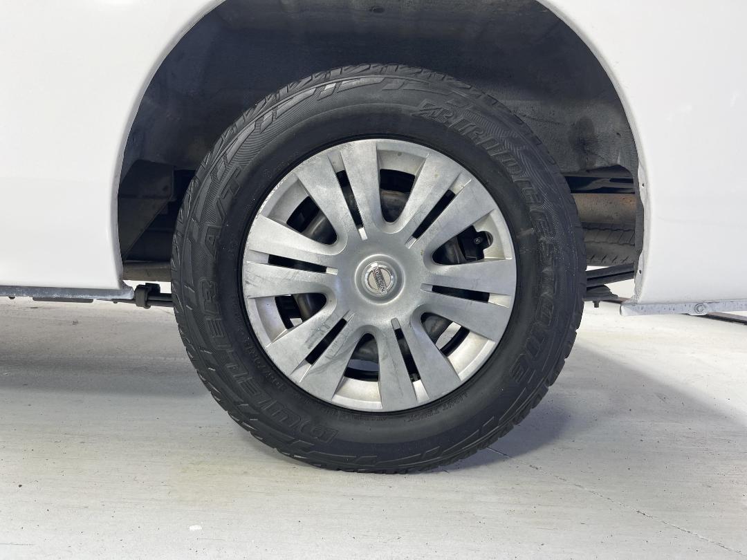 Photo '11' of Nissan Caravan Photo '11' of Nissan Caravan