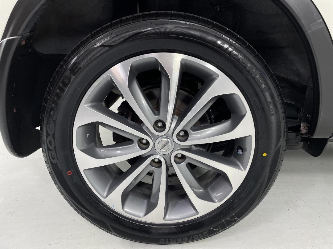 Photo '12' of Nissan Dualis