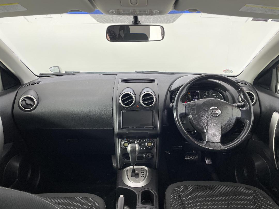 Photo '17' of Nissan Dualis