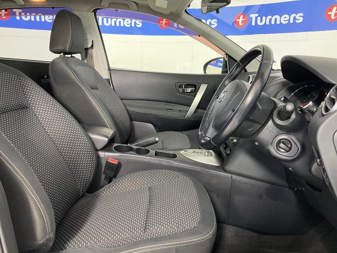 Photo '16' of Nissan Dualis