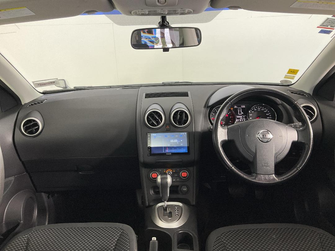 Photo '17' of Nissan Dualis