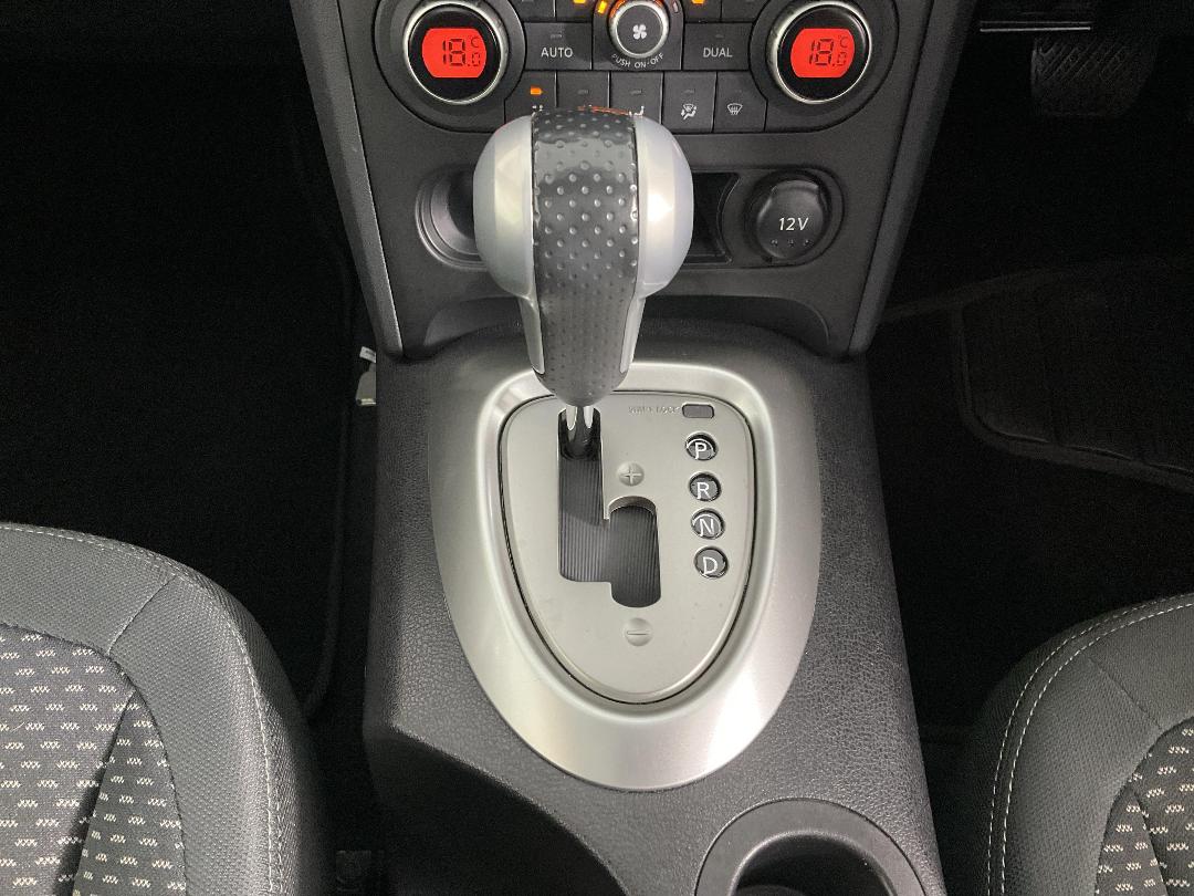 Photo '18' of Nissan Dualis