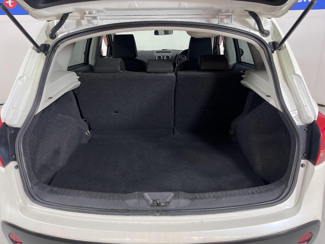 Photo '12' of Nissan Dualis