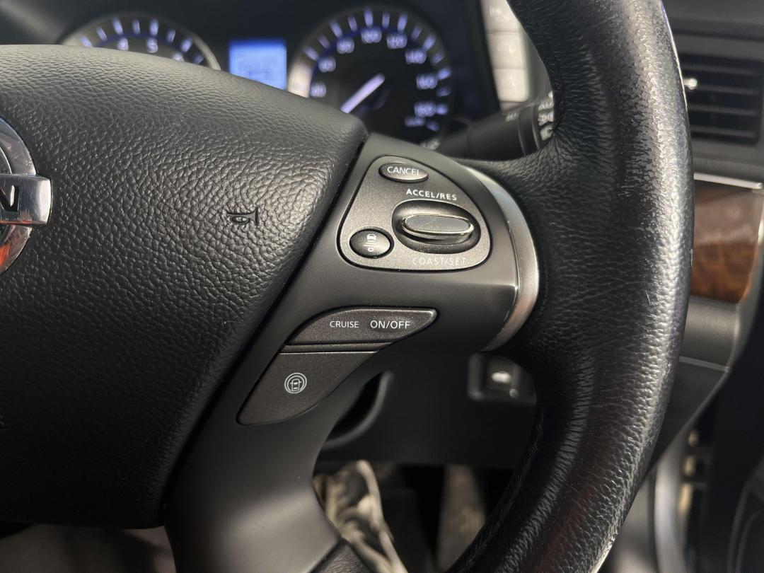 Photo '23' of Nissan Fuga