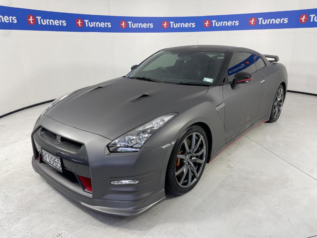 Photo '4' of Nissan GT-R Photo '4' of Nissan GT-R