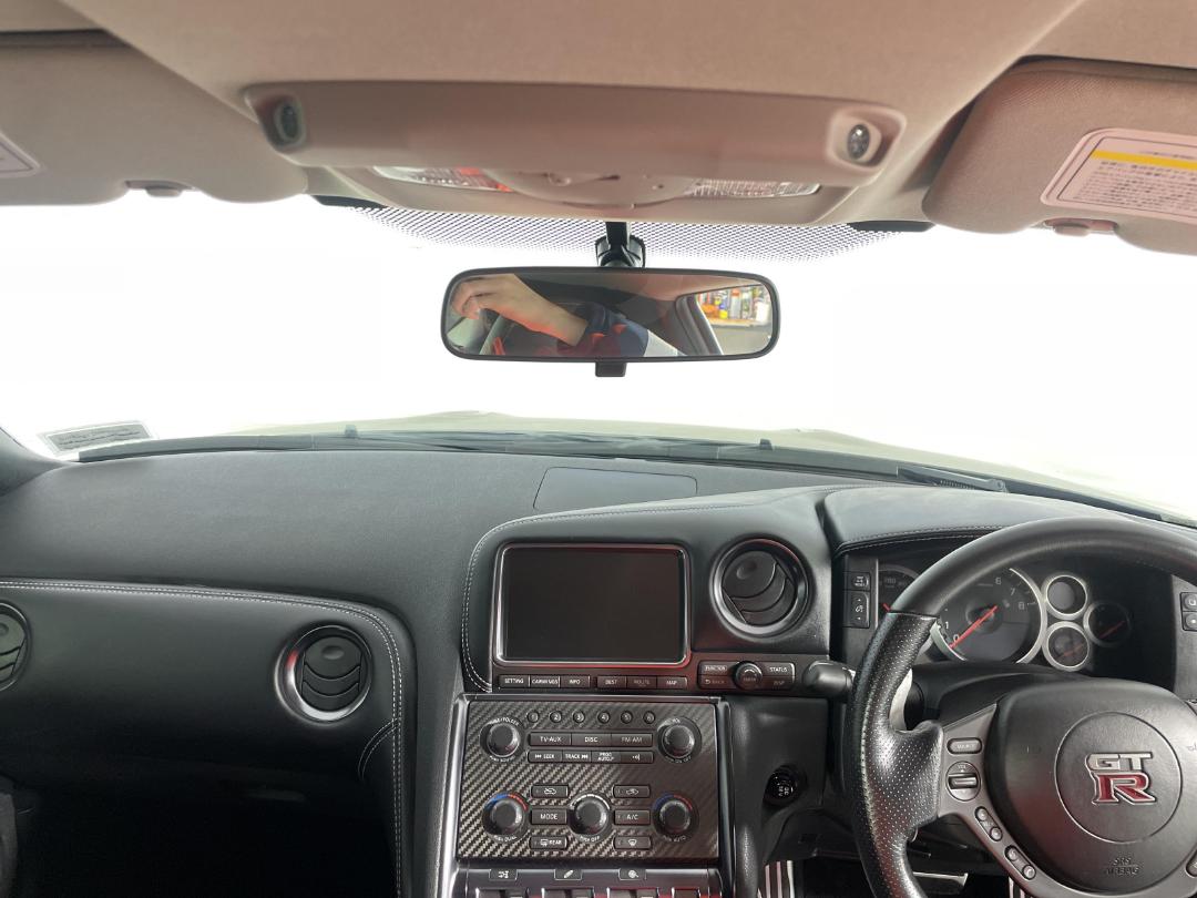 Photo '17' of Nissan GT-R Photo '17' of Nissan GT-R