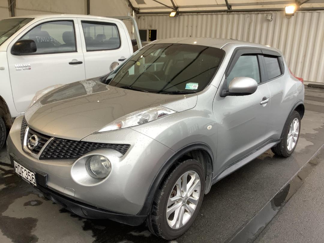 Damaged Nissan Juke TI 2013 in Christchurch Bromley at Turners