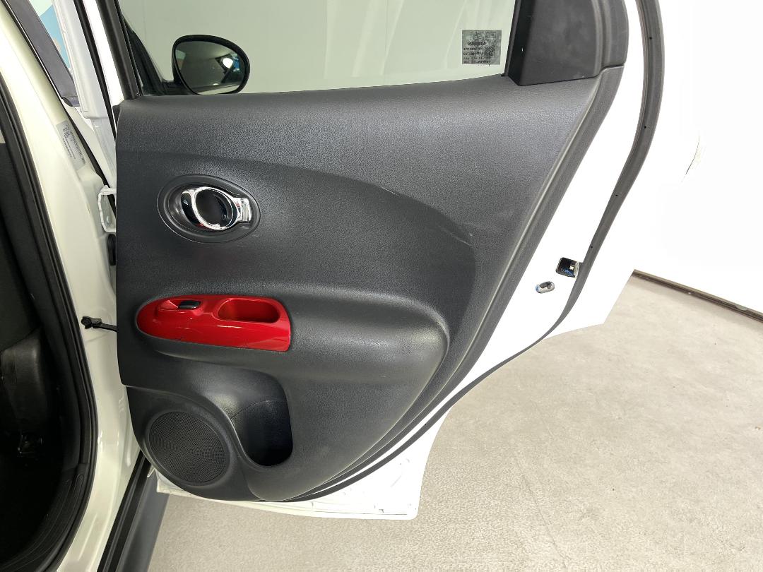 Photo '17' of Nissan Juke TI