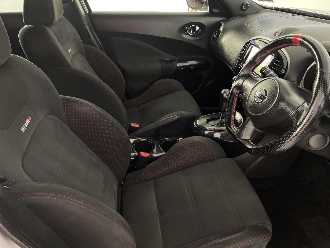 Photo '16' of Nissan Juke Photo '16' of Nissan Juke