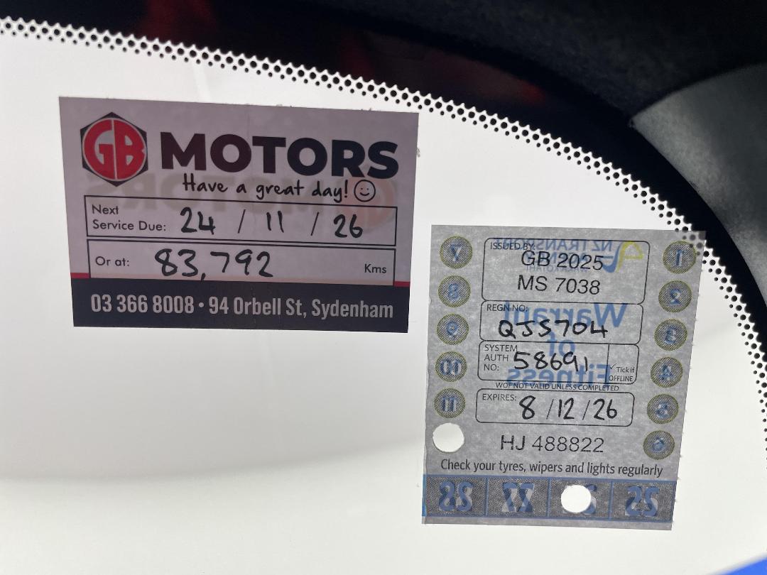 Photo '27' of Nissan Juke Photo '27' of Nissan Juke