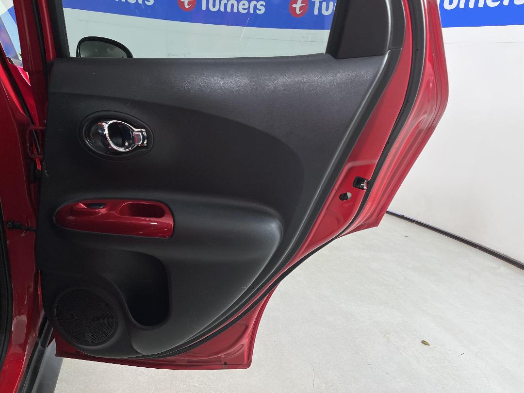 Photo '19' of Nissan Juke