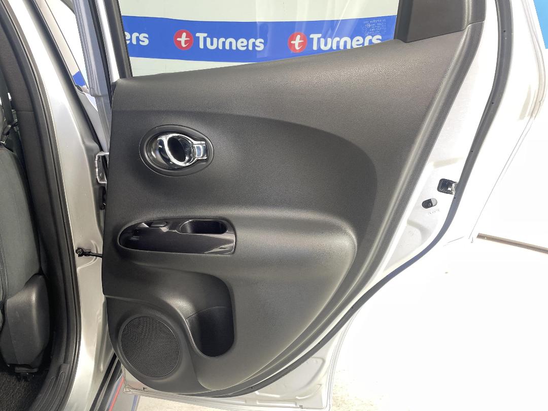 Photo '19' of Nissan Juke Photo '19' of Nissan Juke