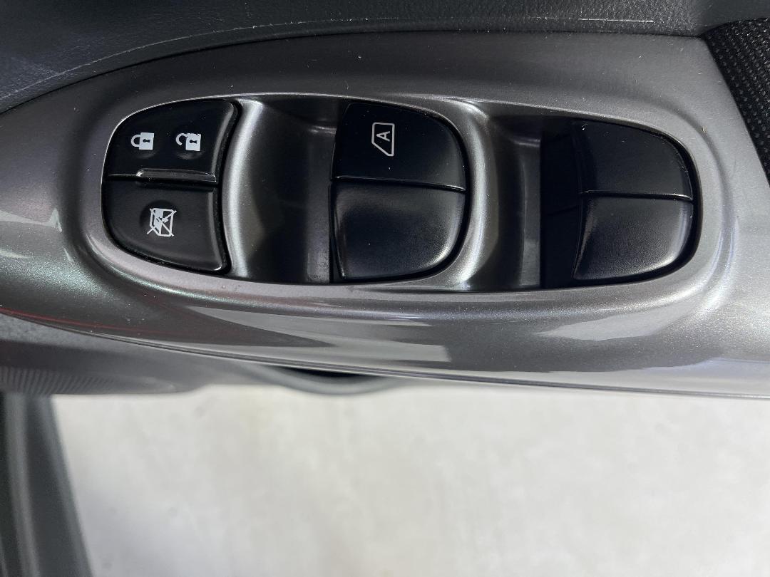 Photo '25' of Nissan Juke