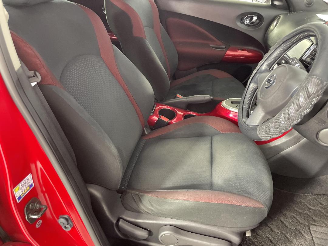 Photo '16' of Nissan Juke Photo '16' of Nissan Juke