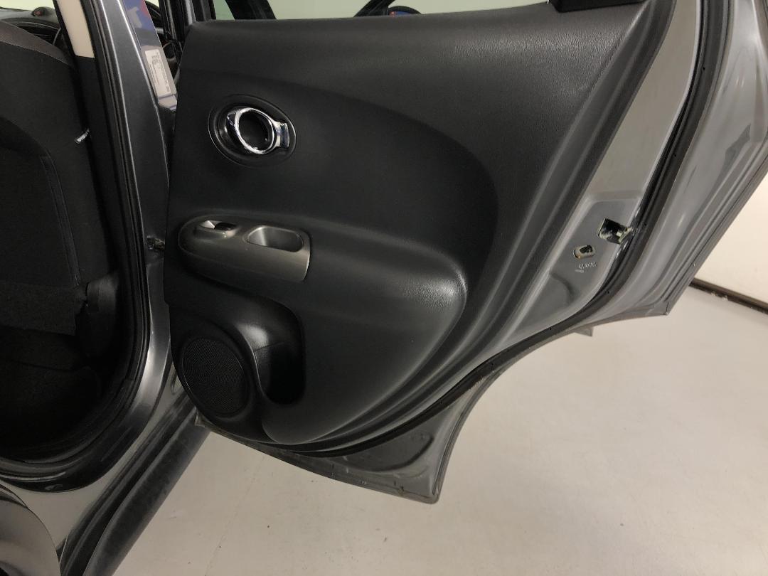 Photo '19' of Nissan Juke Photo '19' of Nissan Juke