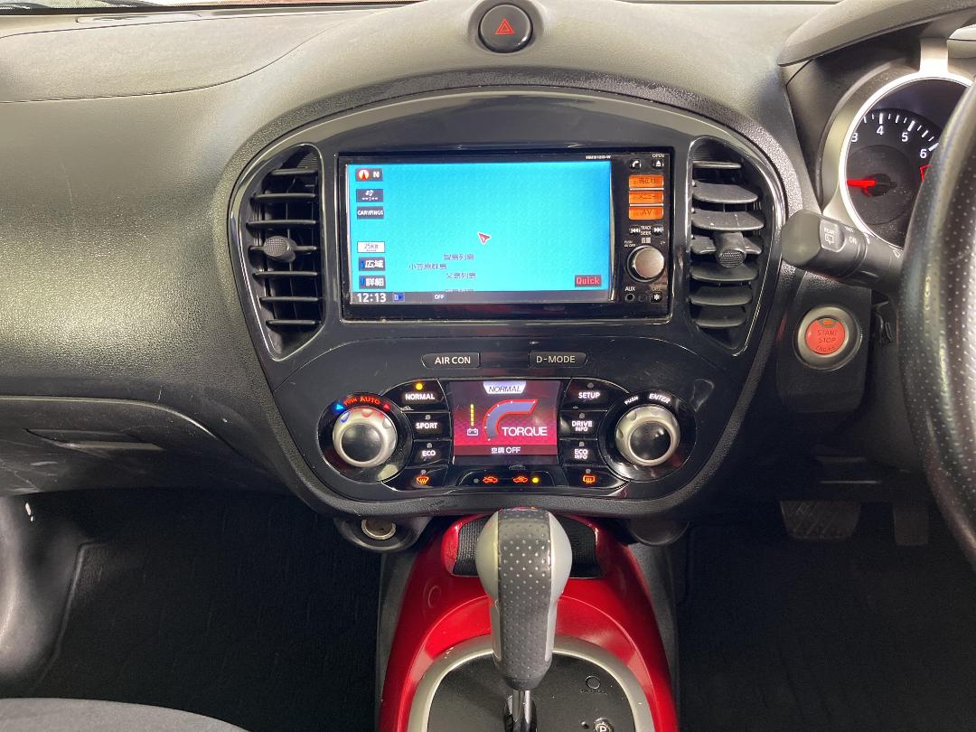 Photo '18' of Nissan Juke