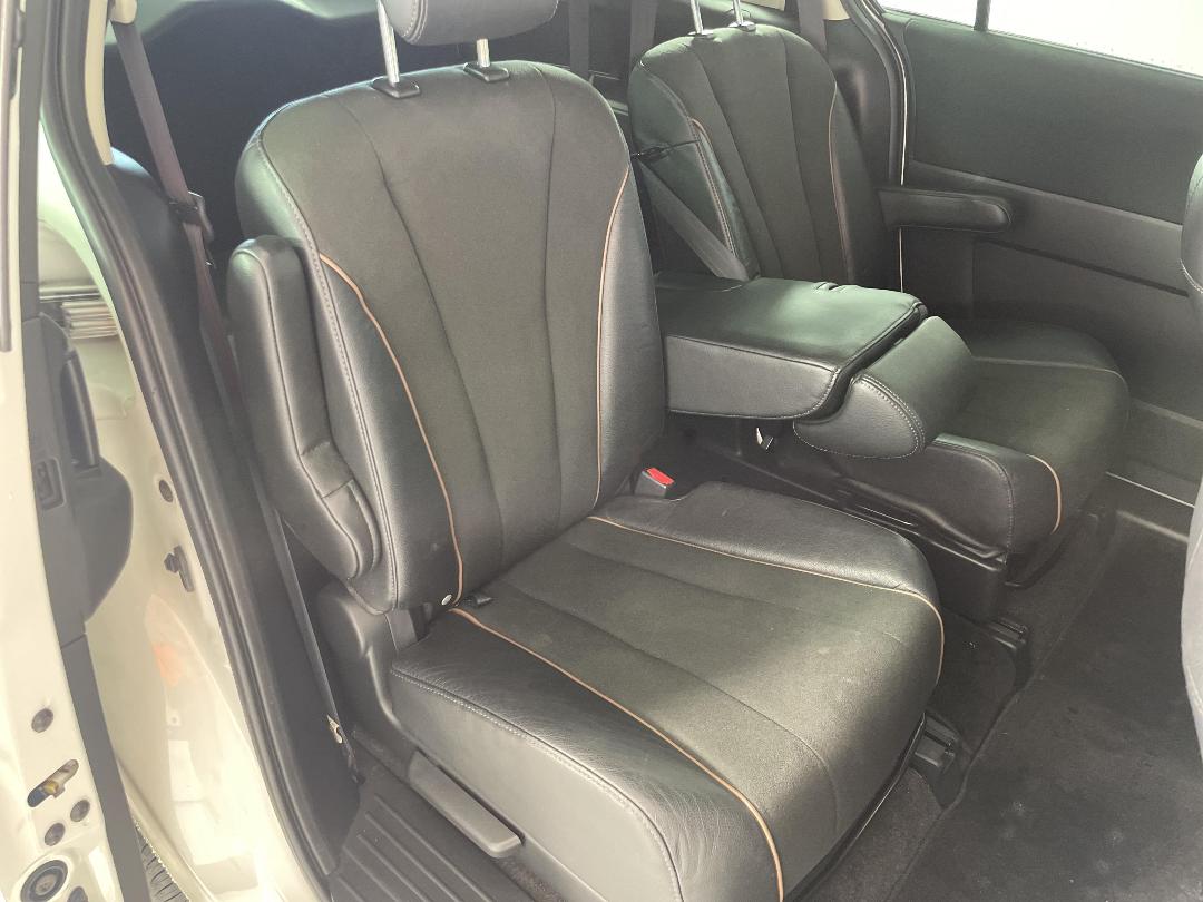 Photo '20' of Nissan Lafesta