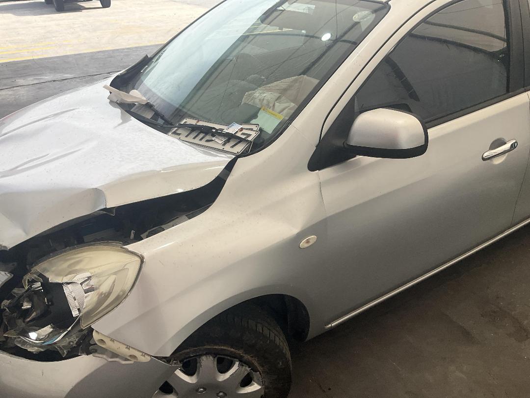 Photo '9' of Nissan Latio