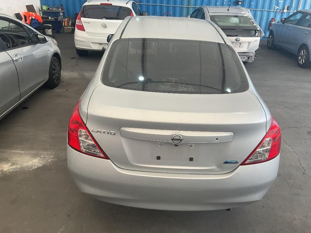 Photo '15' of Nissan Latio