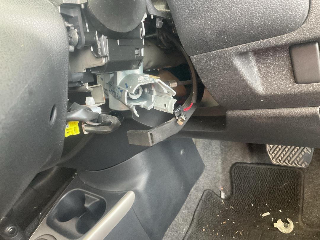 Photo '22' of Nissan Latio