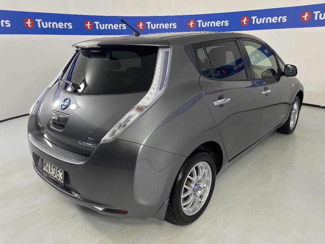 Photo '7' of Nissan Leaf