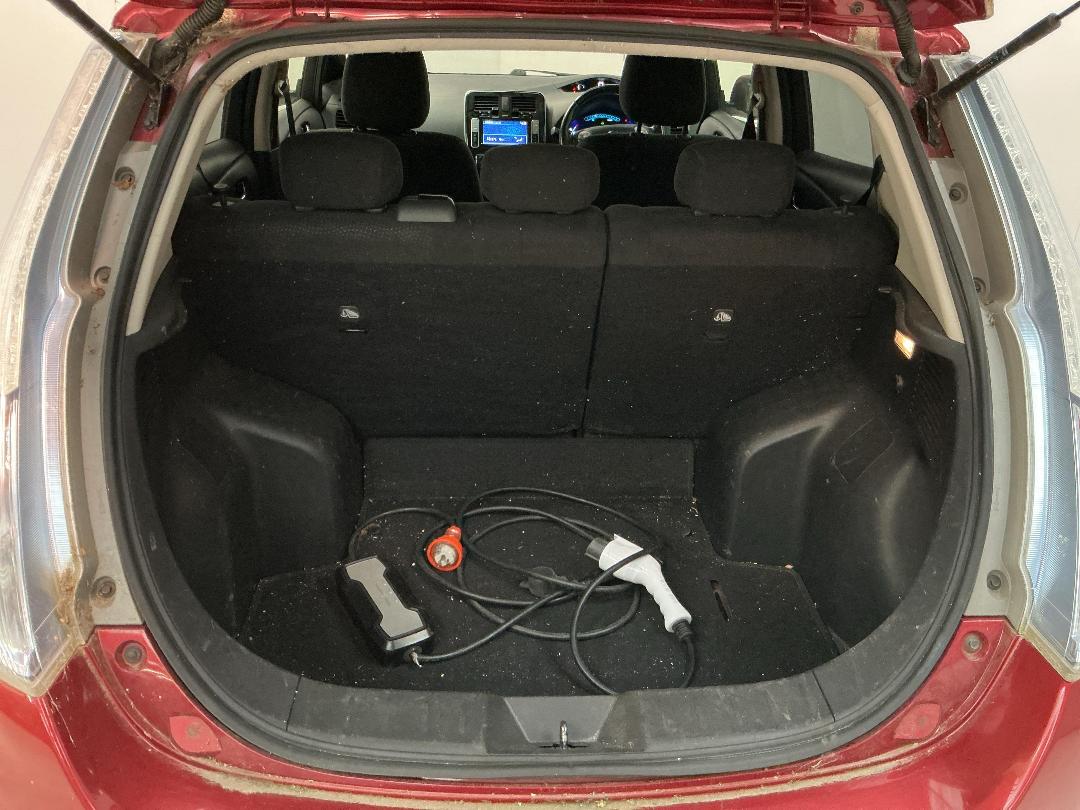 Photo '8' of Nissan Leaf Photo '8' of Nissan Leaf