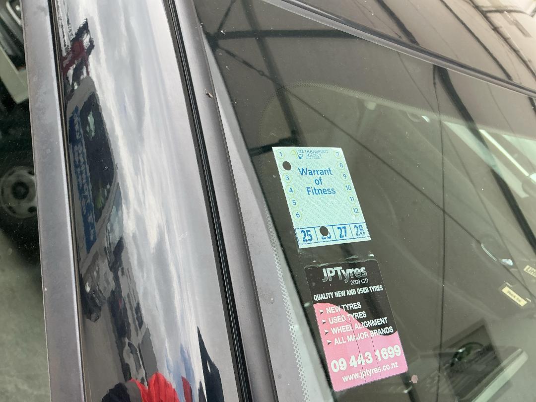 Photo '11' of Nissan Leaf Photo '11' of Nissan Leaf