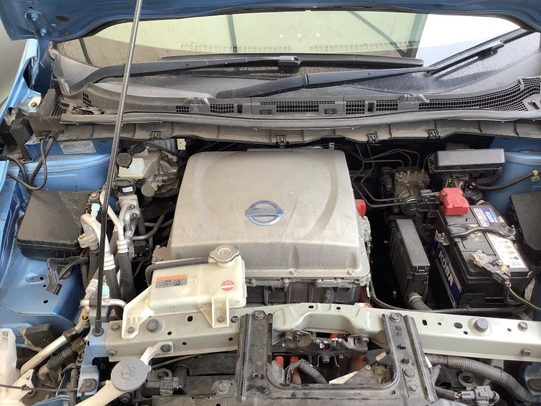 Photo '10' of Nissan Leaf