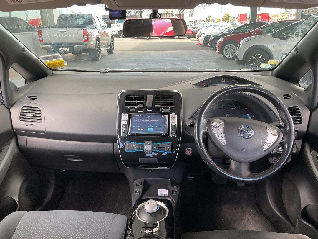 Photo '19' of Nissan Leaf