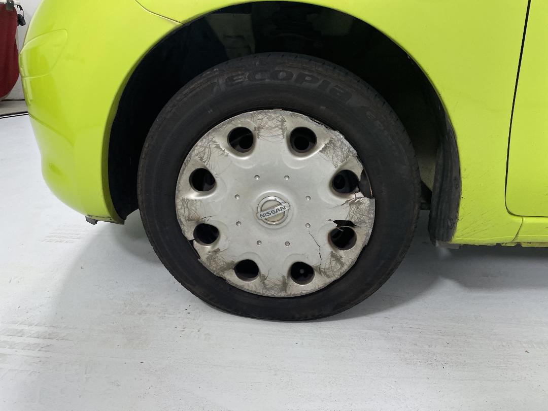 Photo '8' of Nissan March