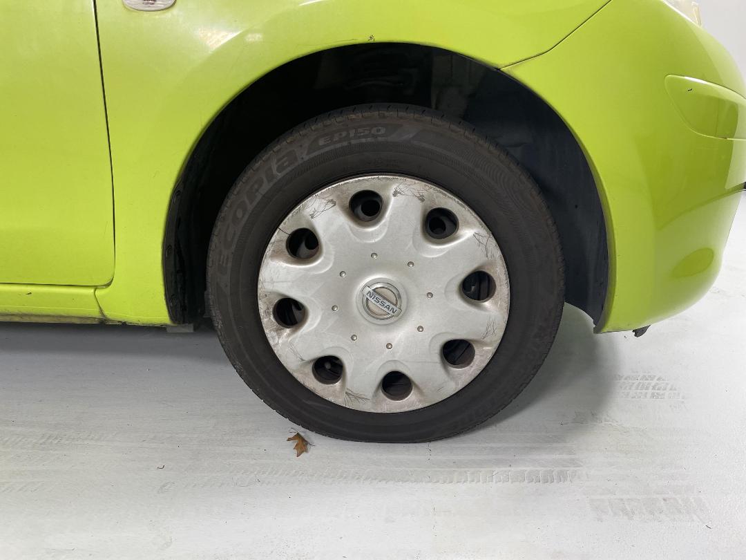 Photo '7' of Nissan March