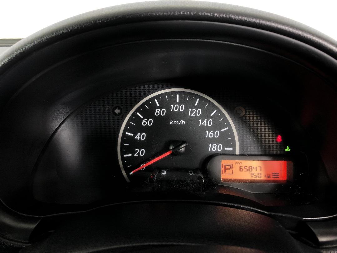 Photo '21' of Nissan March