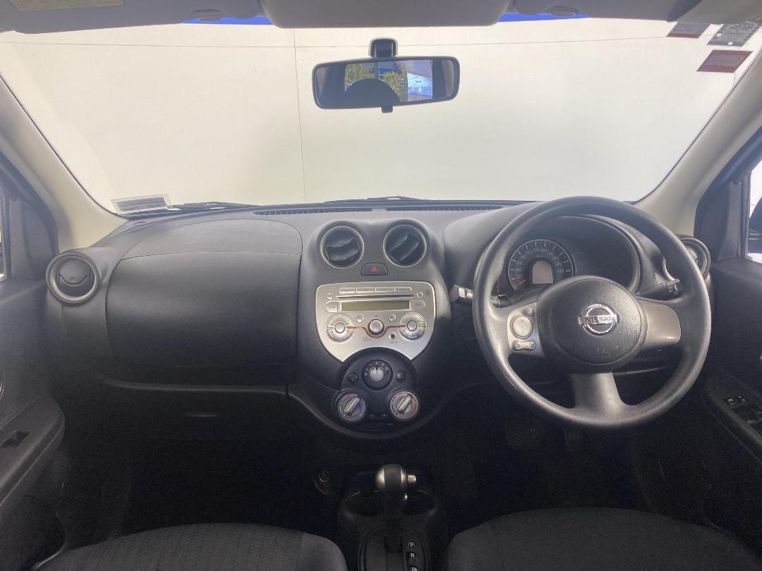 Photo '17' of Nissan Micra