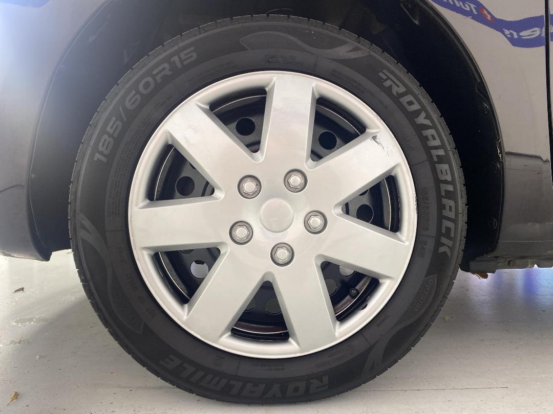 Photo '10' of Nissan Micra