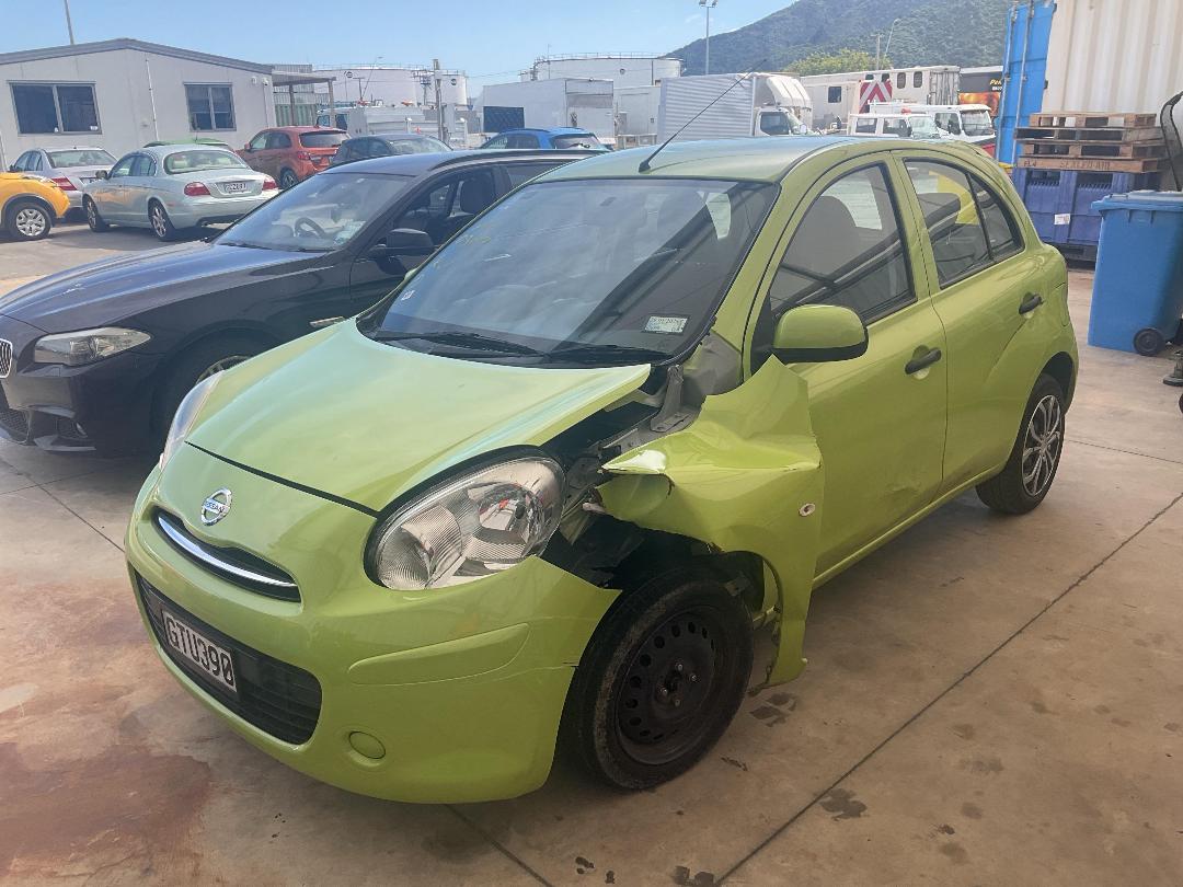 Photo '2' of Nissan Micra ST