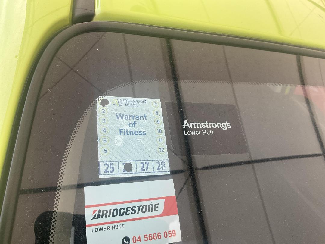 Photo '12' of Nissan Micra ST