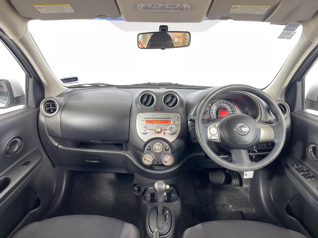 Photo '17' of Nissan Micra