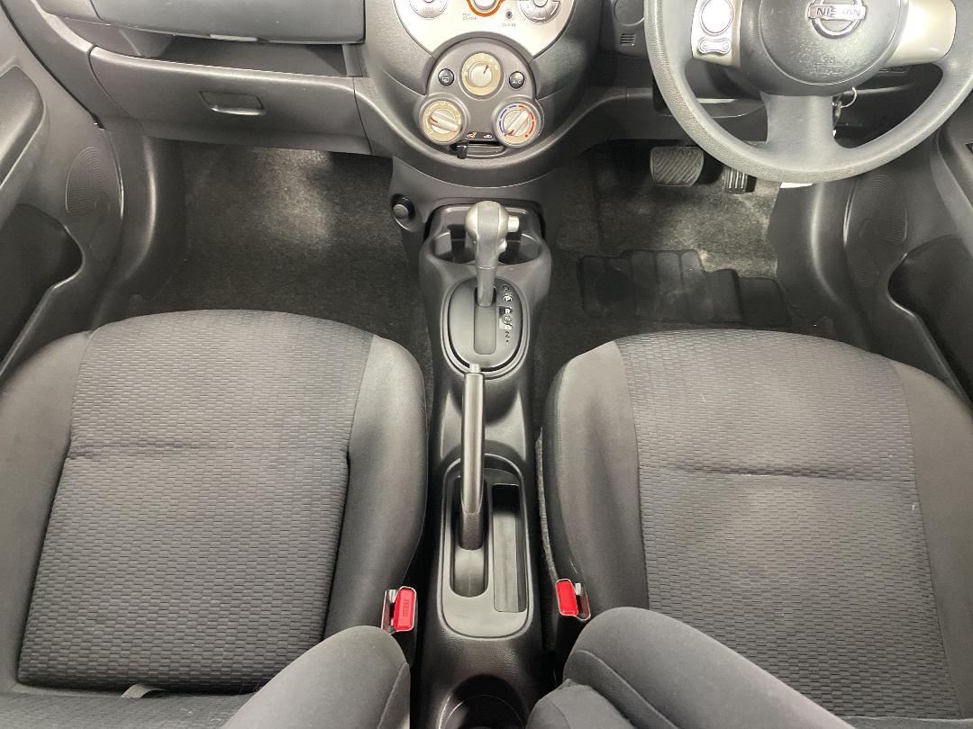 Photo '18' of Nissan Micra