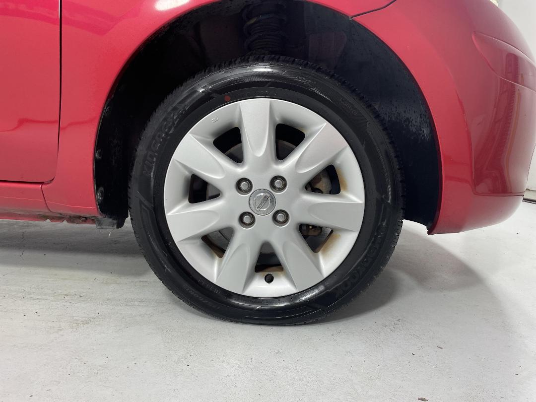 Photo '9' of Nissan Micra