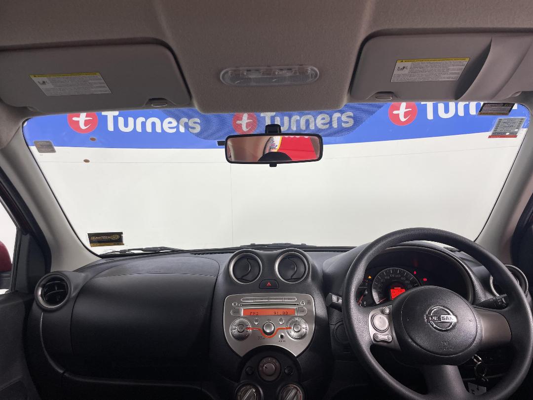 Photo '17' of Nissan Micra