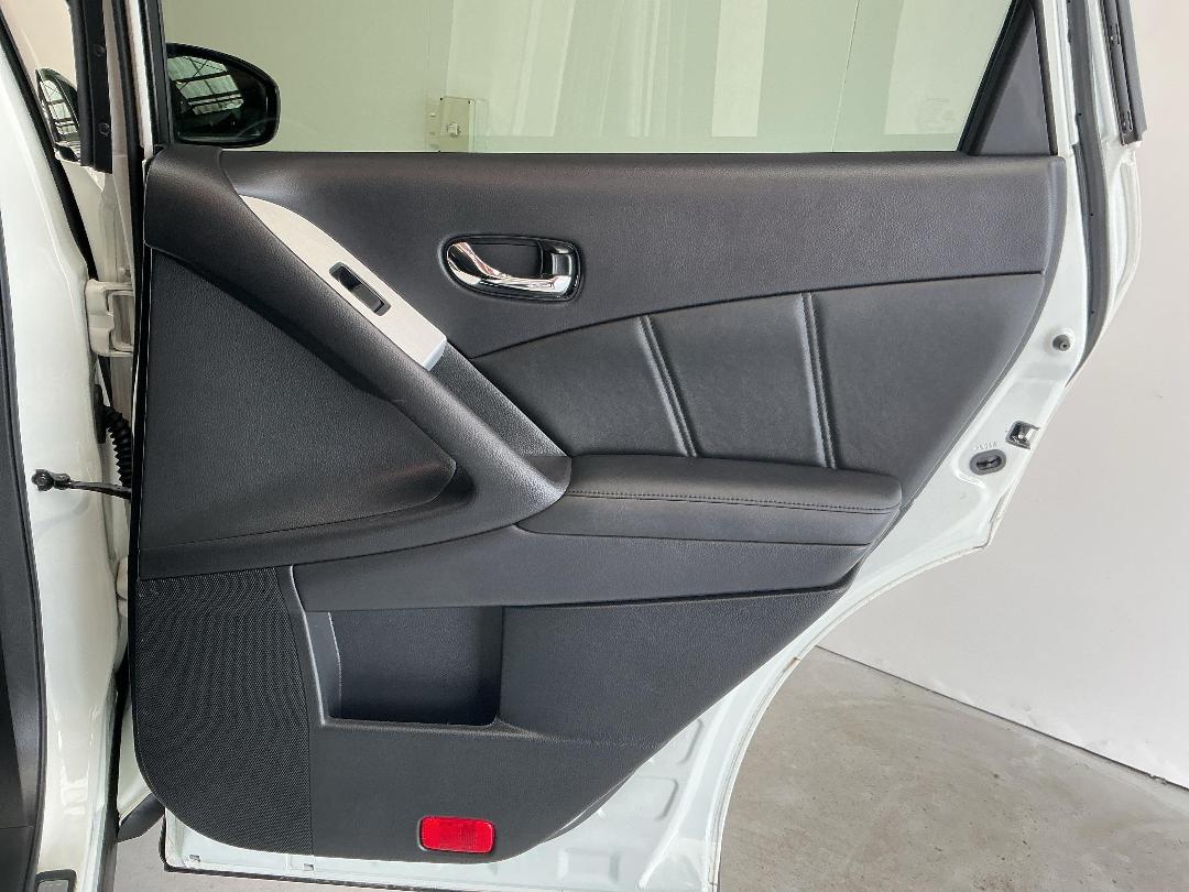 Photo '19' of Nissan Murano Photo '19' of Nissan Murano