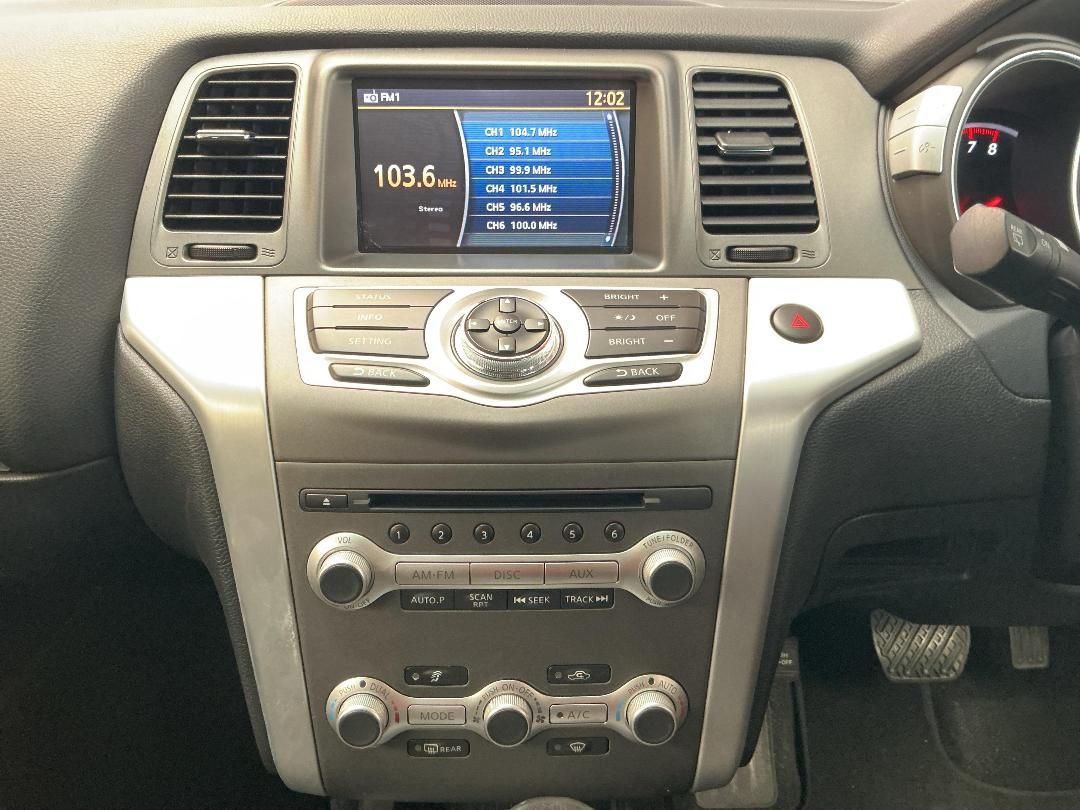 Photo '18' of Nissan Murano Photo '18' of Nissan Murano