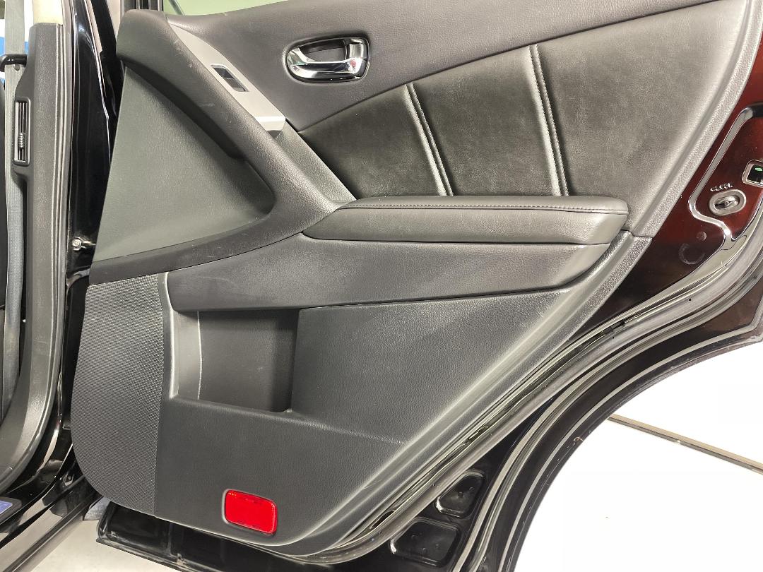 Photo '19' of Nissan Murano