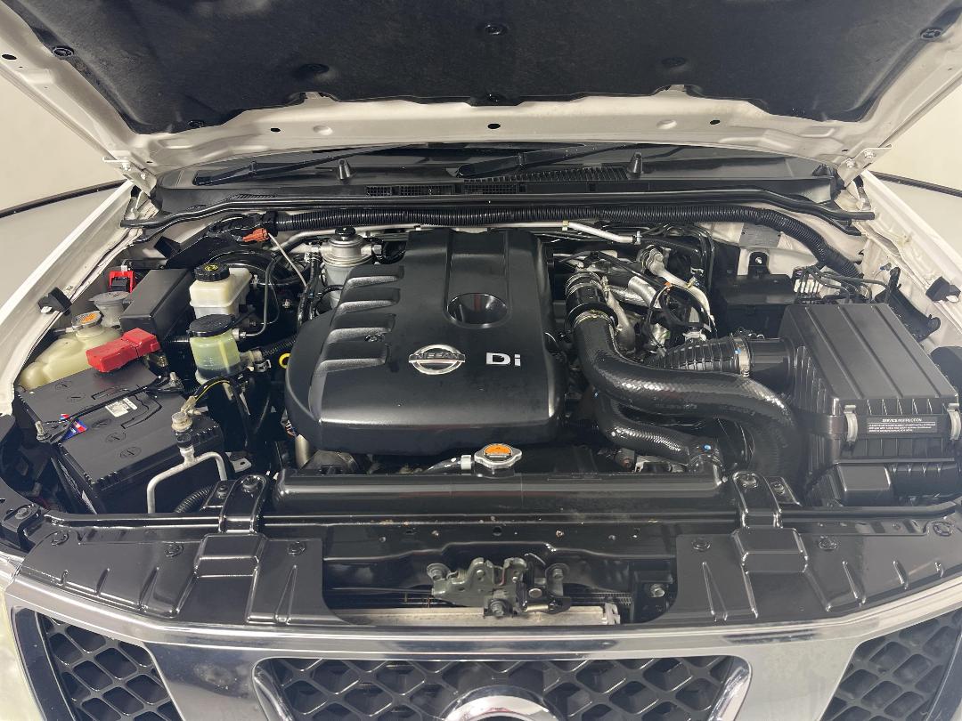 Photo '13' of Nissan Navara