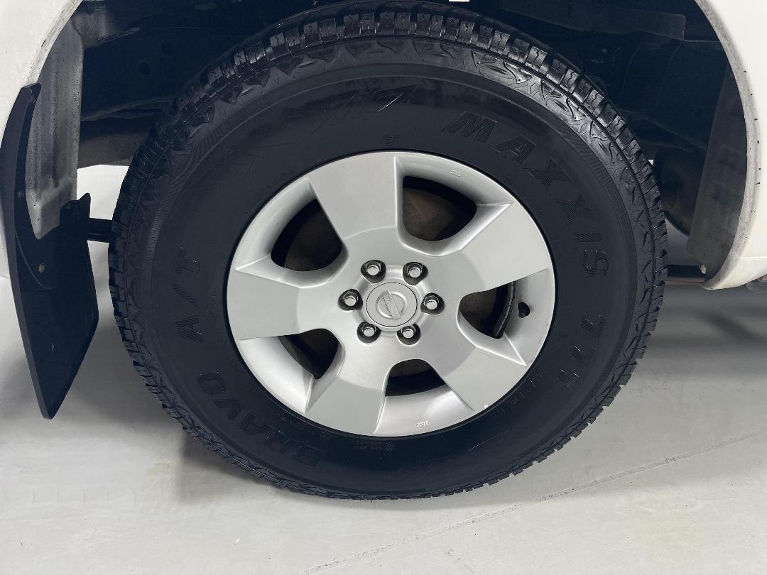 Photo '12' of Nissan Navara